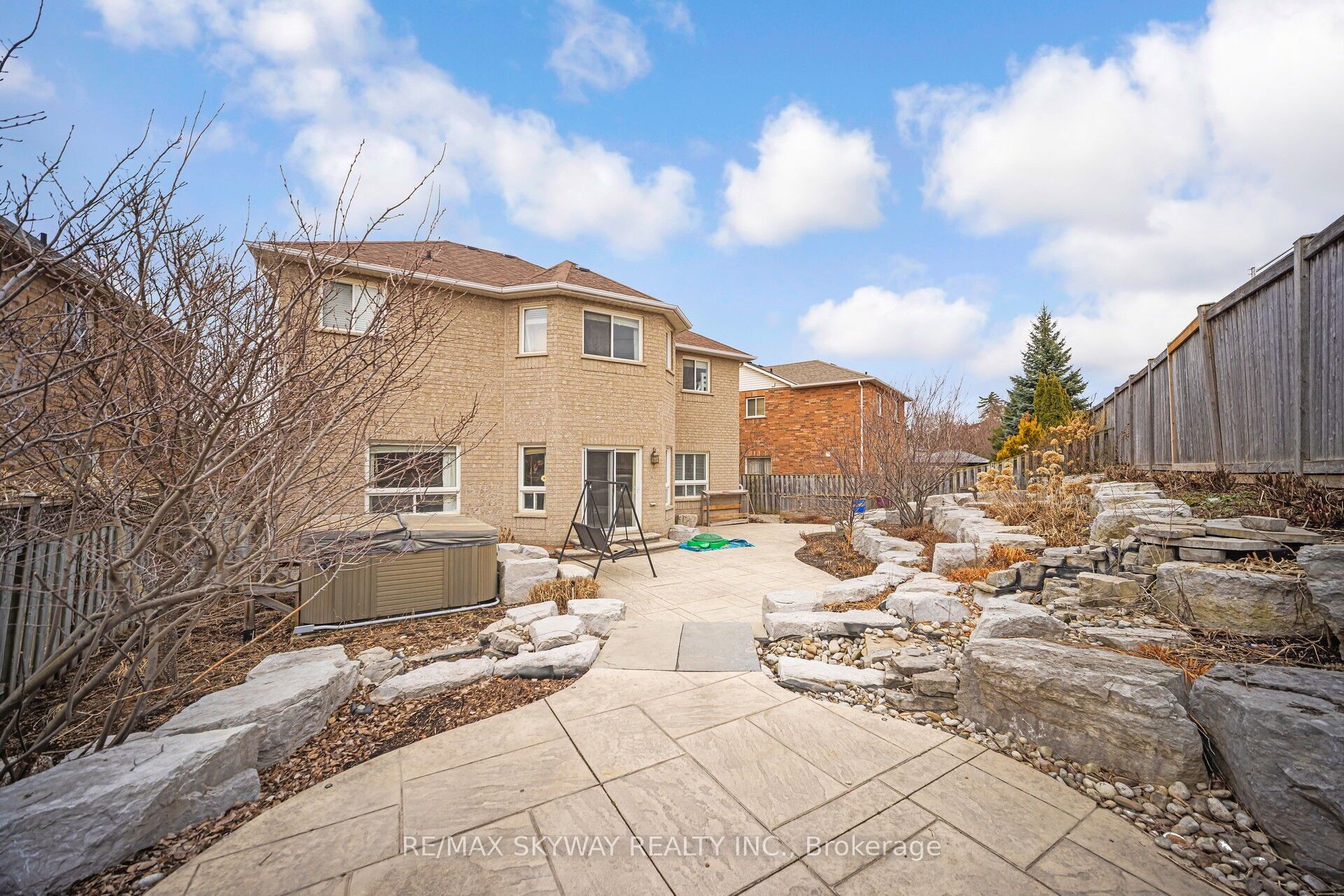 22 Callaghan Crescent