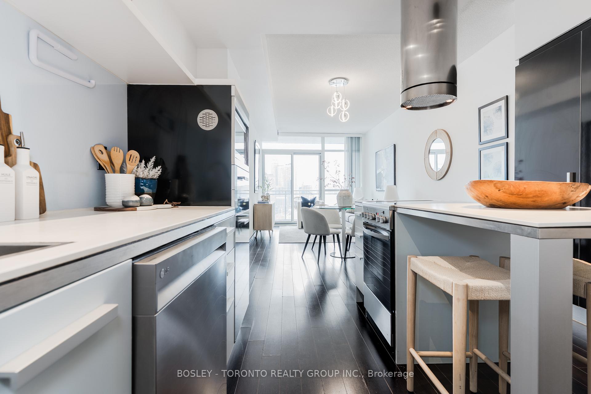 2 Bedrooms Condo at 38 Dan Leckie, Toronto For sale