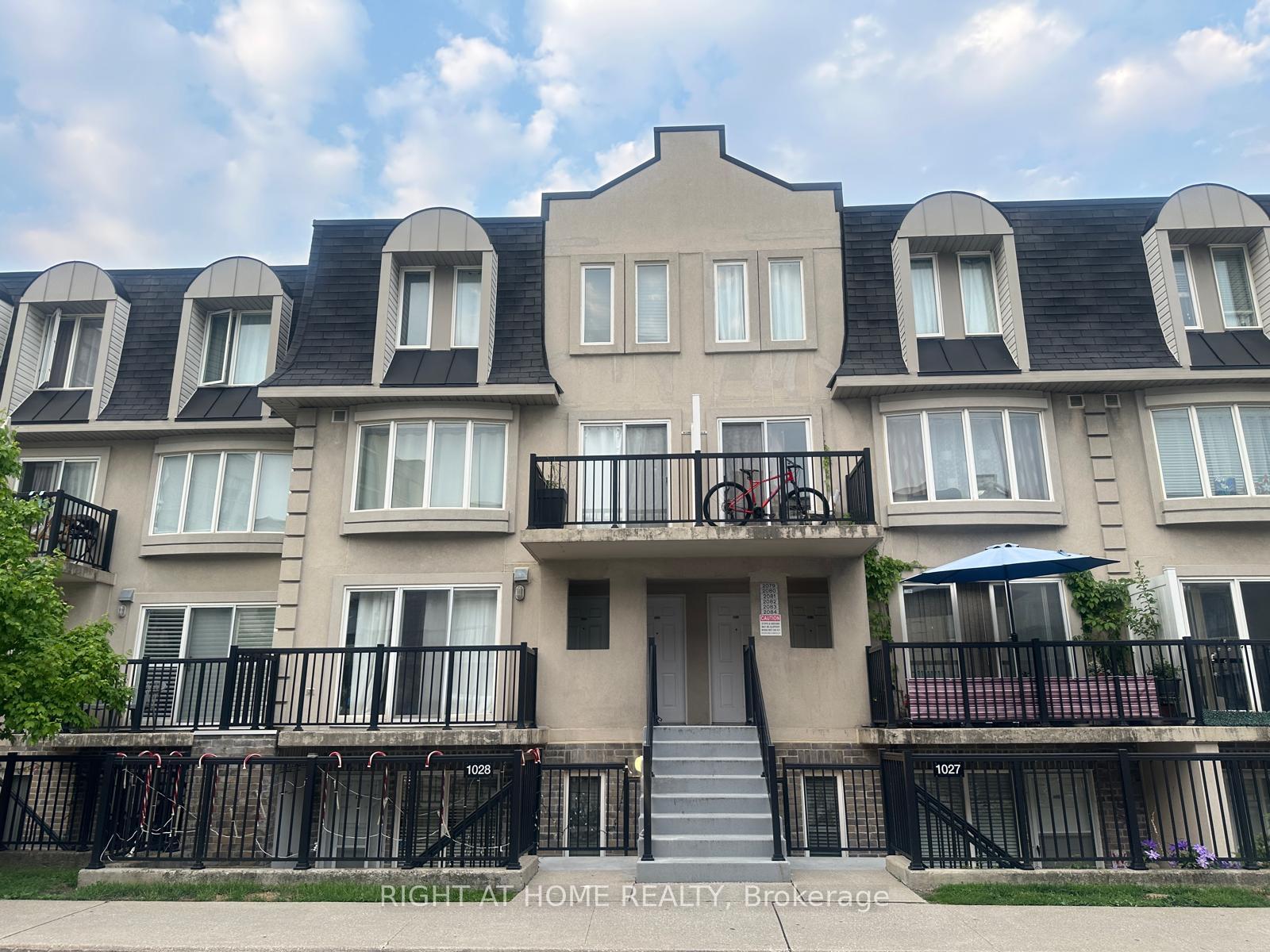 3 Bedrooms Condo at 65 George Appleton, Toronto For sale