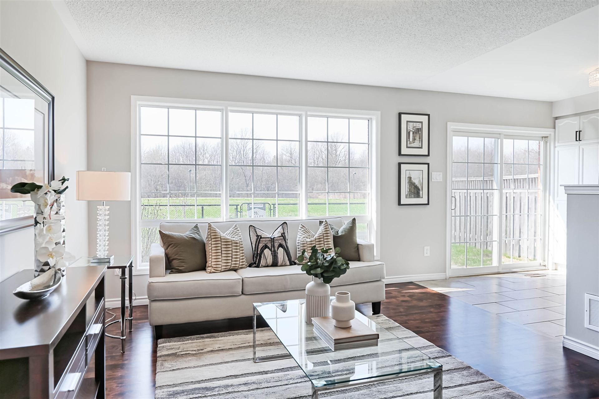 834 Mckay Crescent