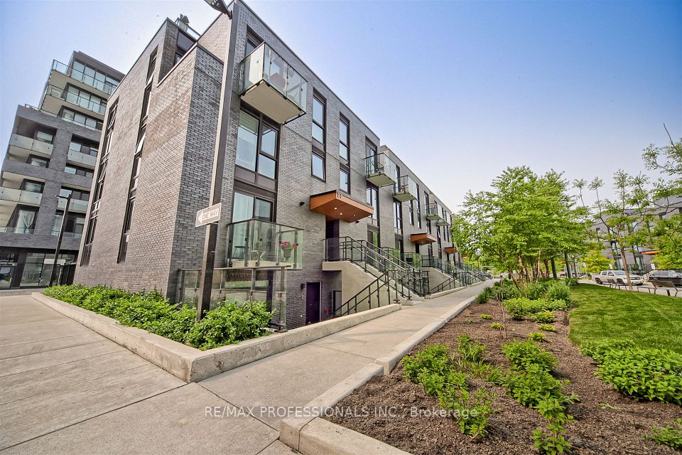 15 Brin Drive