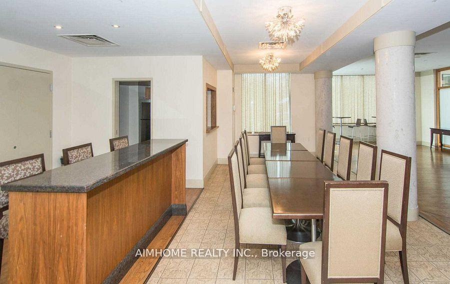 2 Bedrooms Condo at 3830 Bathurst,  Toronto For sale