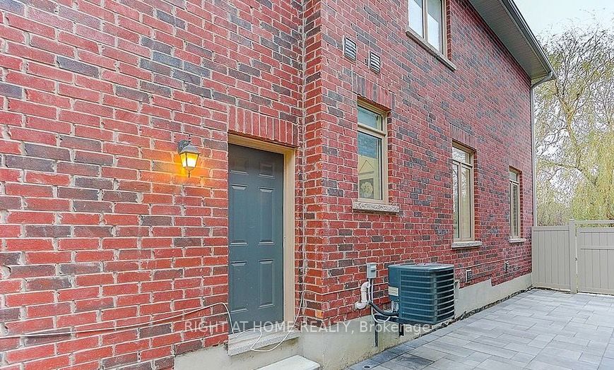 41 Portage Avenue