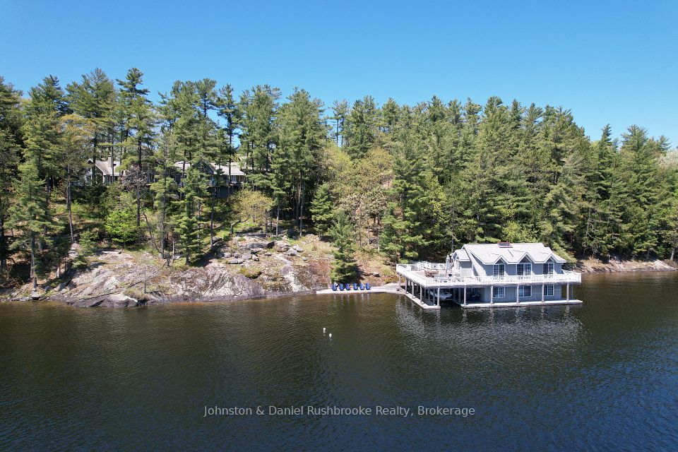 1247 Rosseau Lake 3