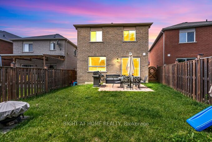 1191 Mary-Lou Street, Innisfil, ON L9S 5A4