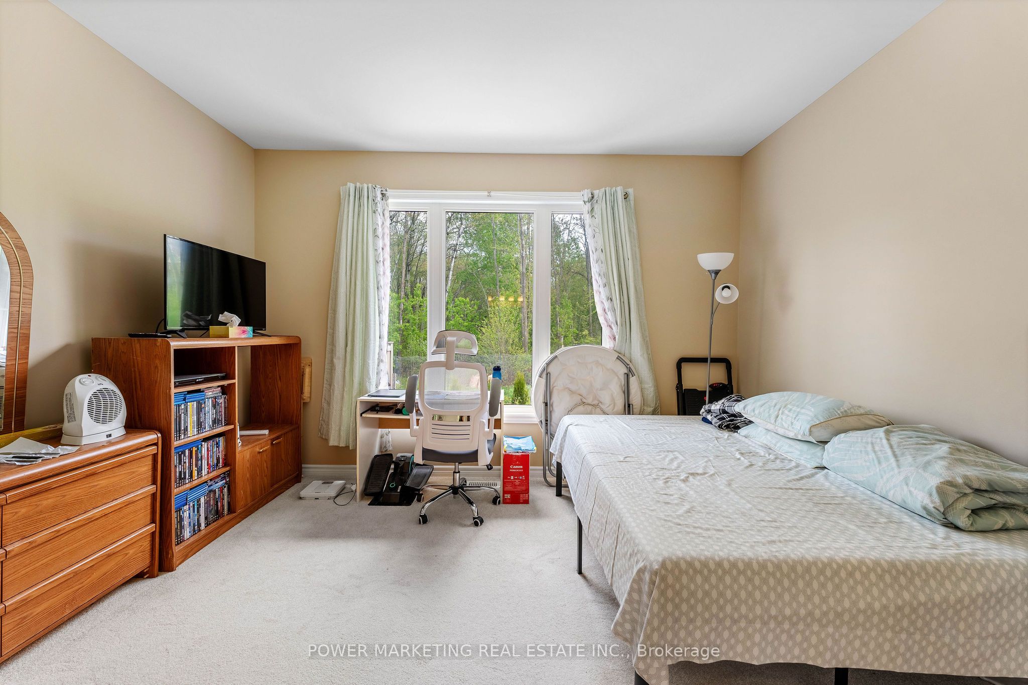 6356 RENAUD Road