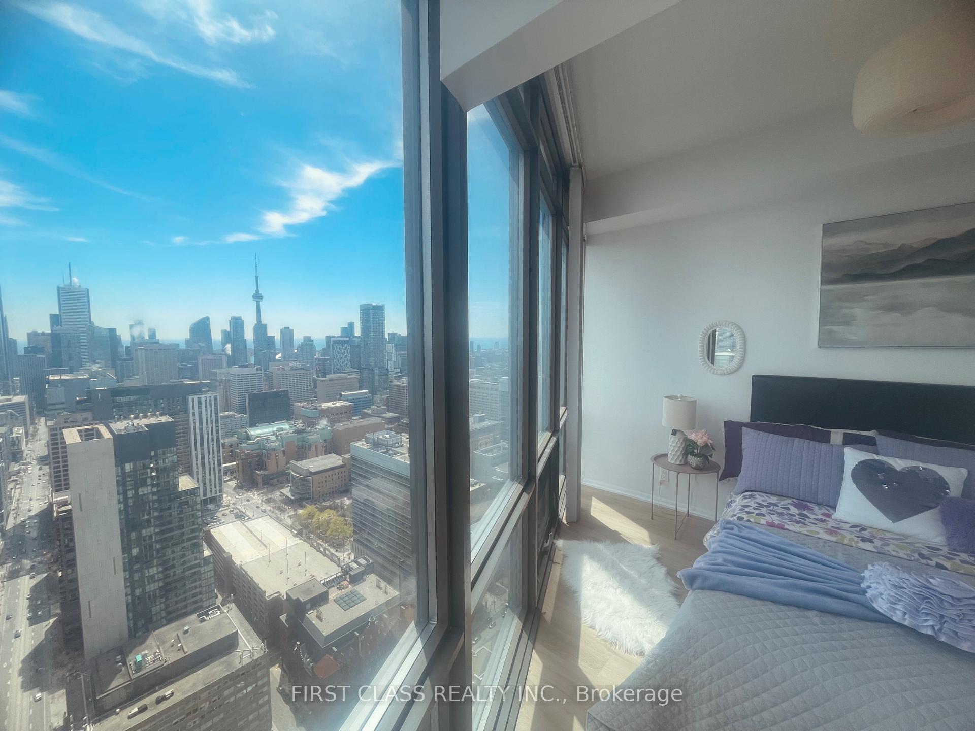 1 Bedroom Condo at 832 Bay,  Toronto For sale