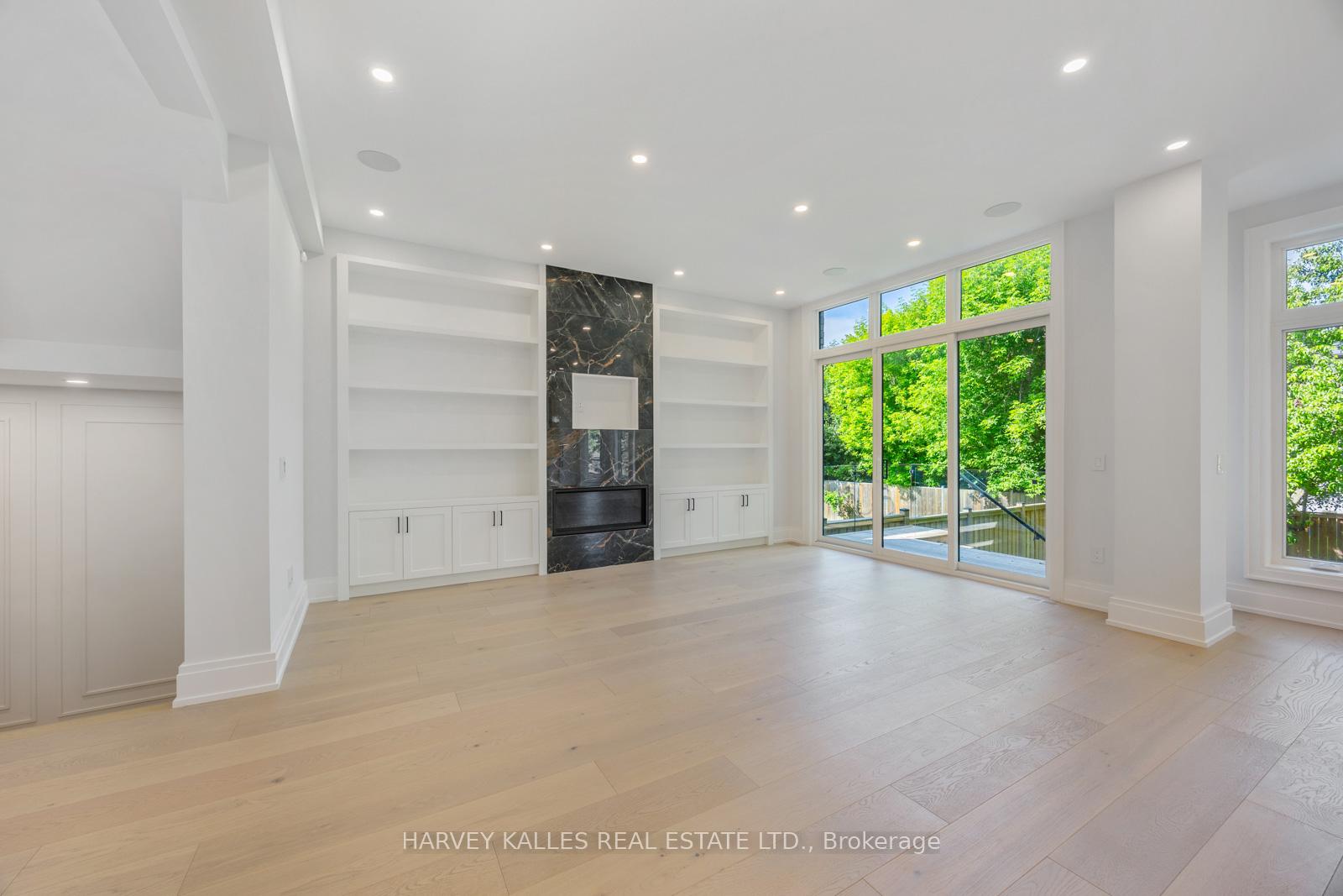 5 Graymar Avenue