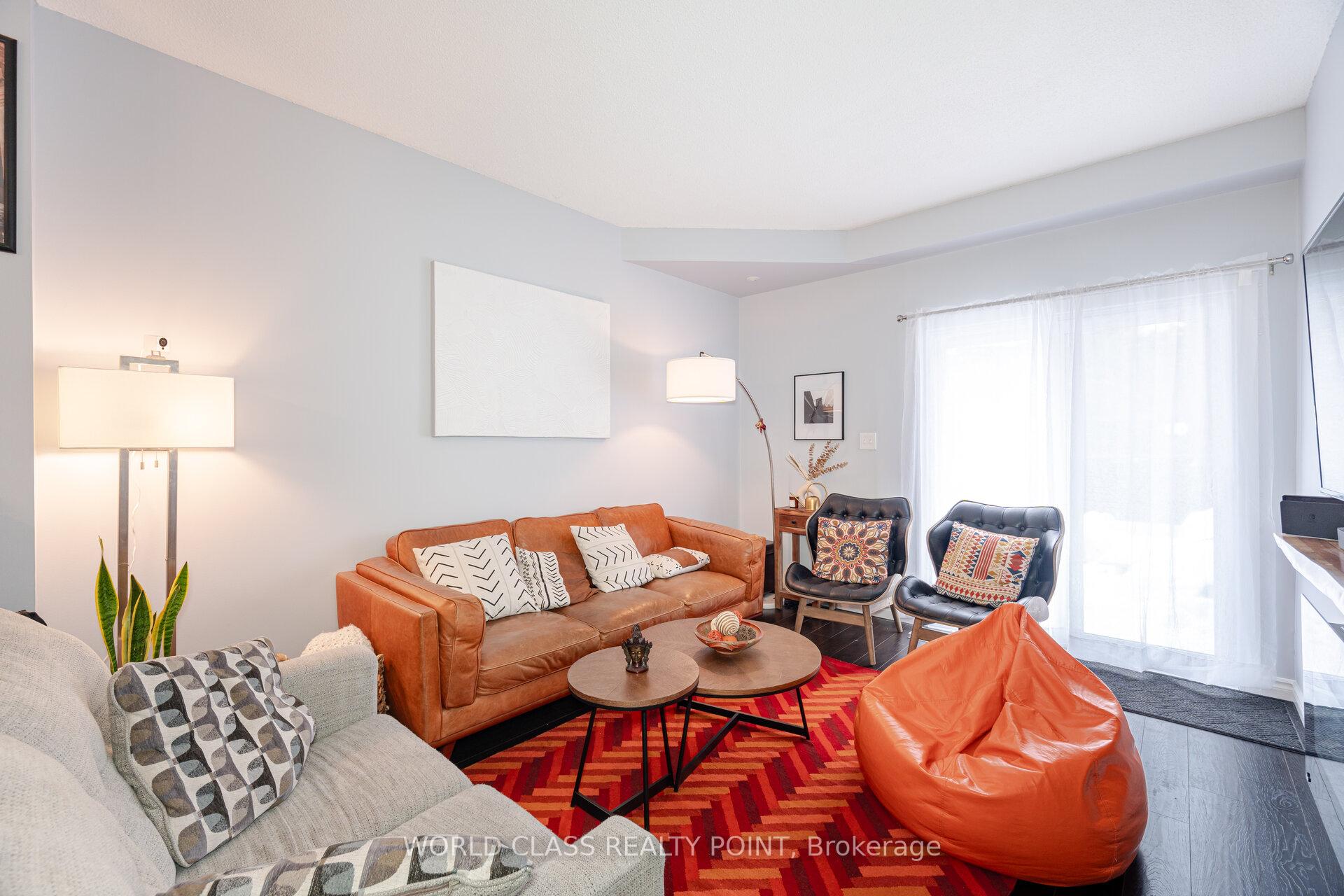 4 Bedrooms Condo at 525 Meadows, Mississauga For sale