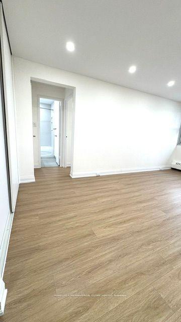 2 Bedrooms Condo at 725 Don Mills, Toronto For sale