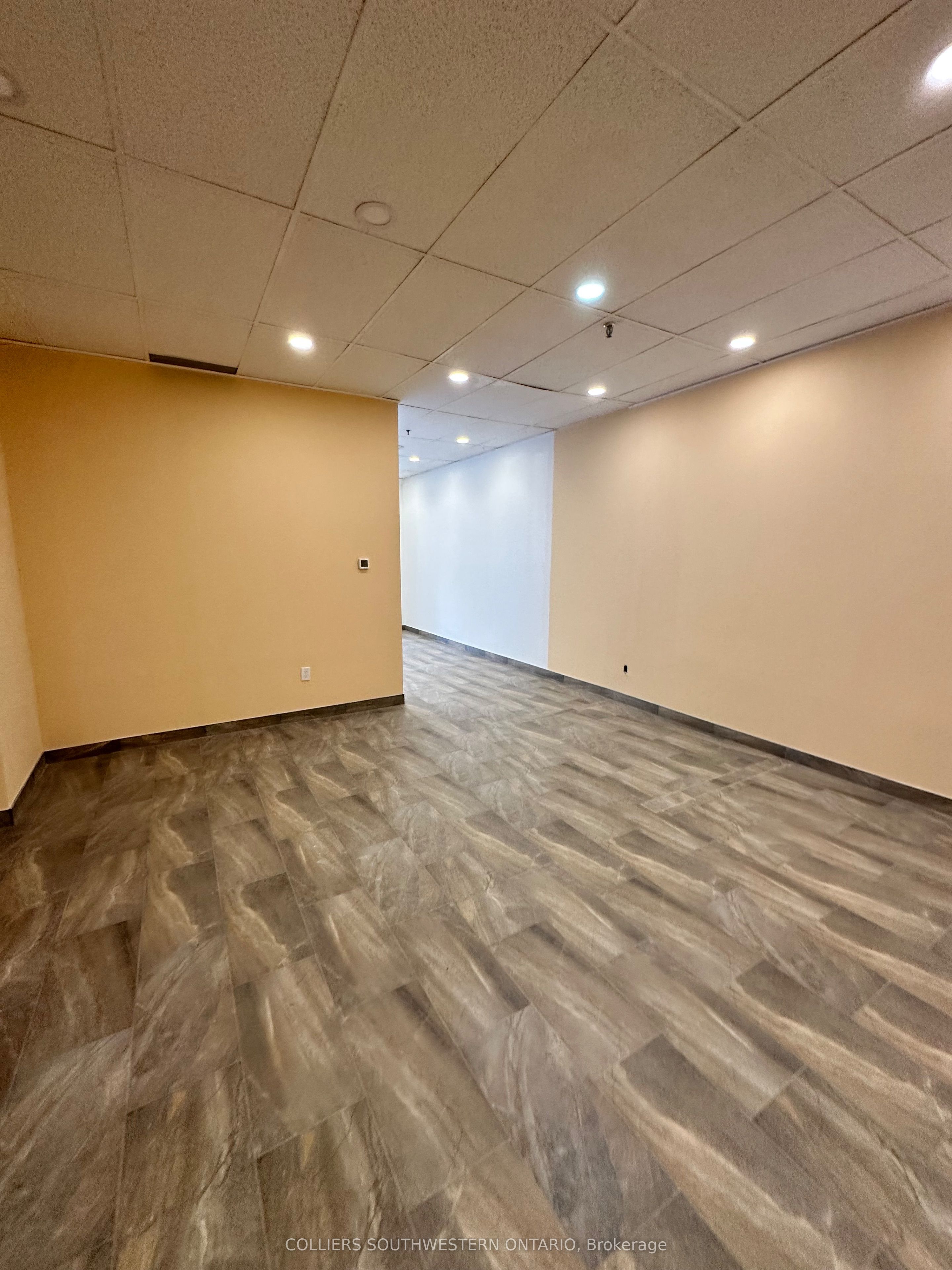 205 Oxford Street E, #C108