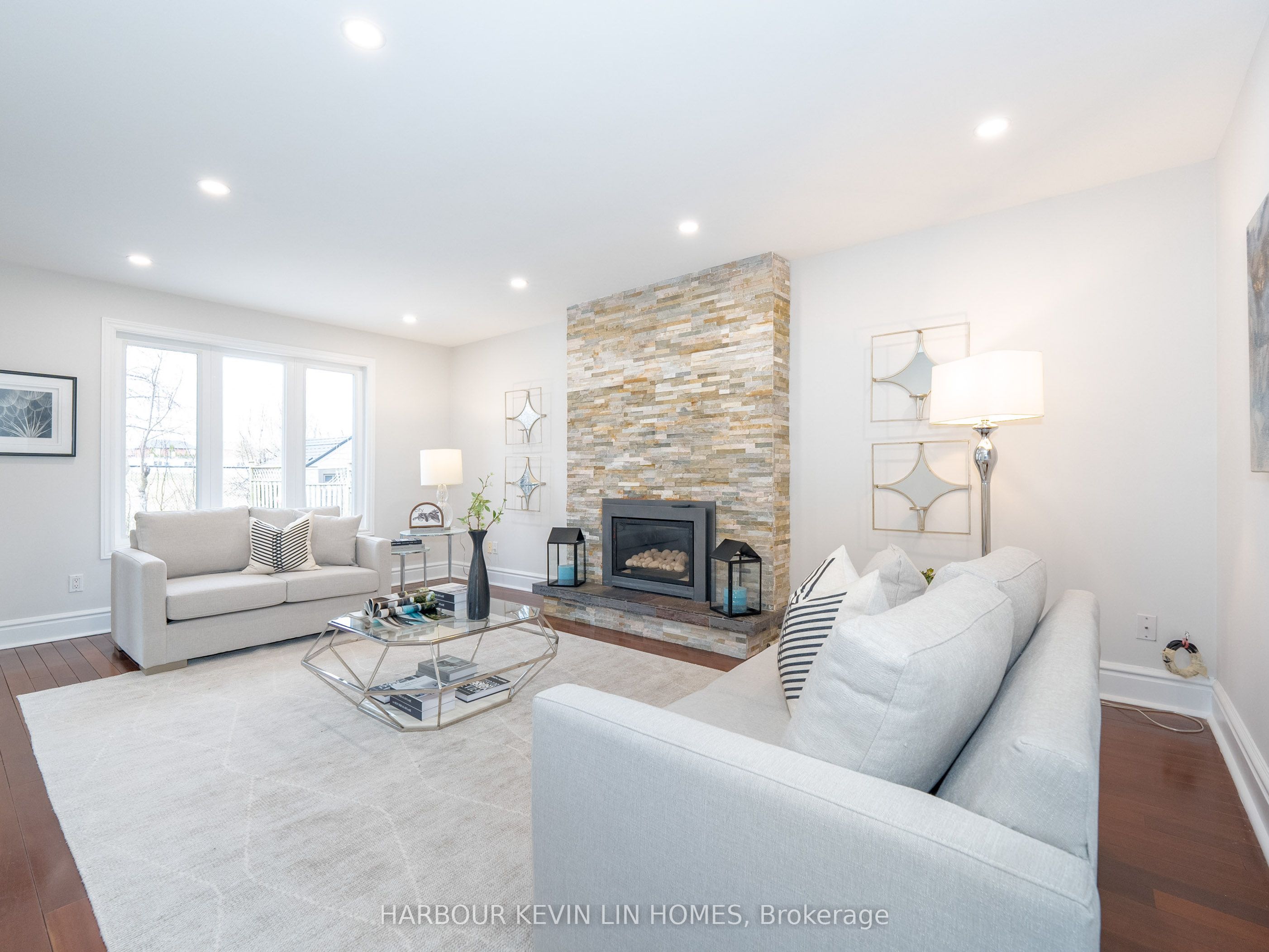 146 Valleymede Drive