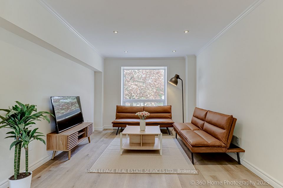 25 Collinsgrove