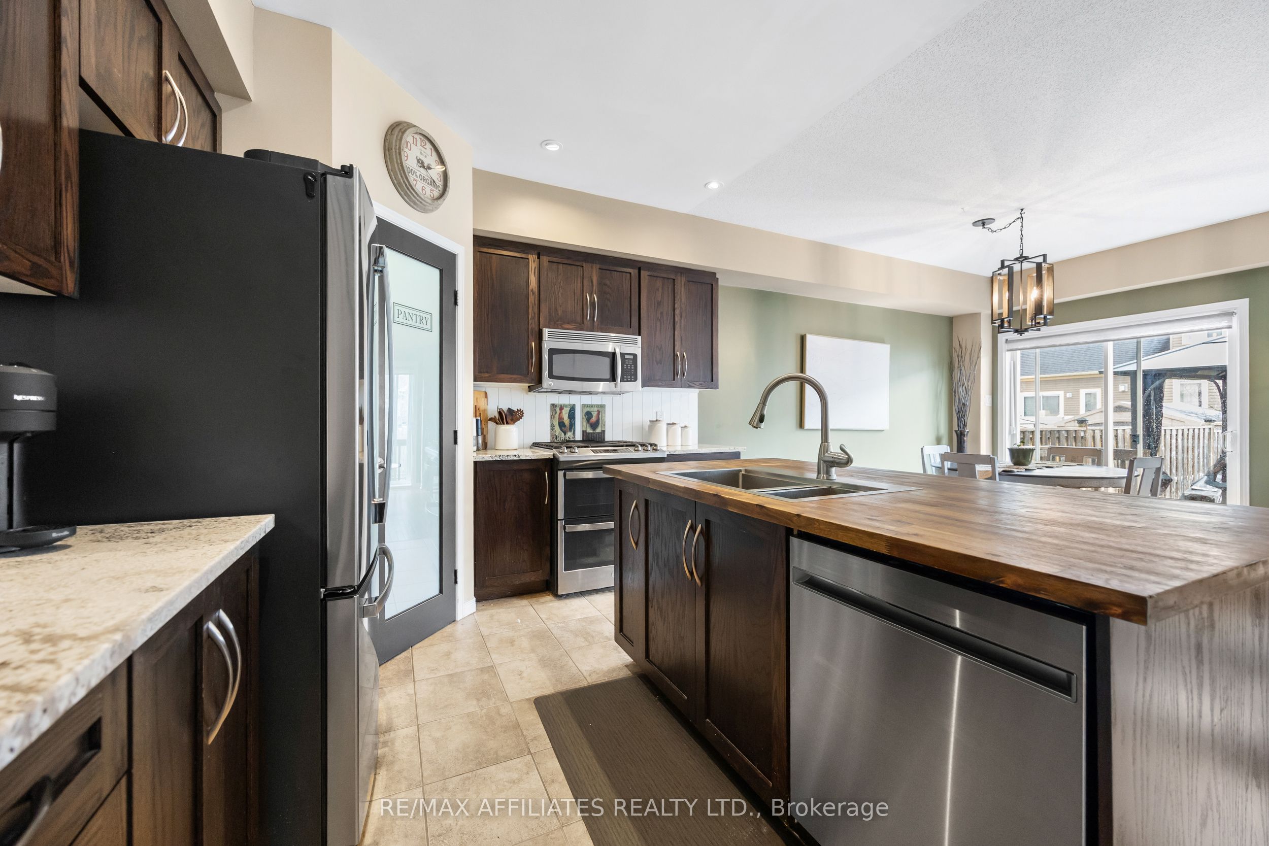 62 HACKBERRY Trail, Carleton Place, ON K7C 0B1