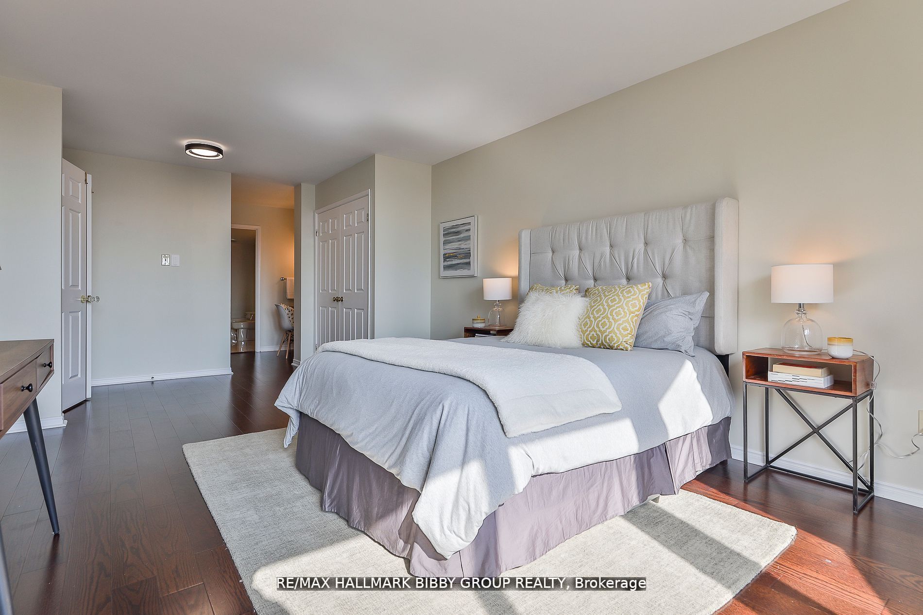 160 Frederick Street, #803