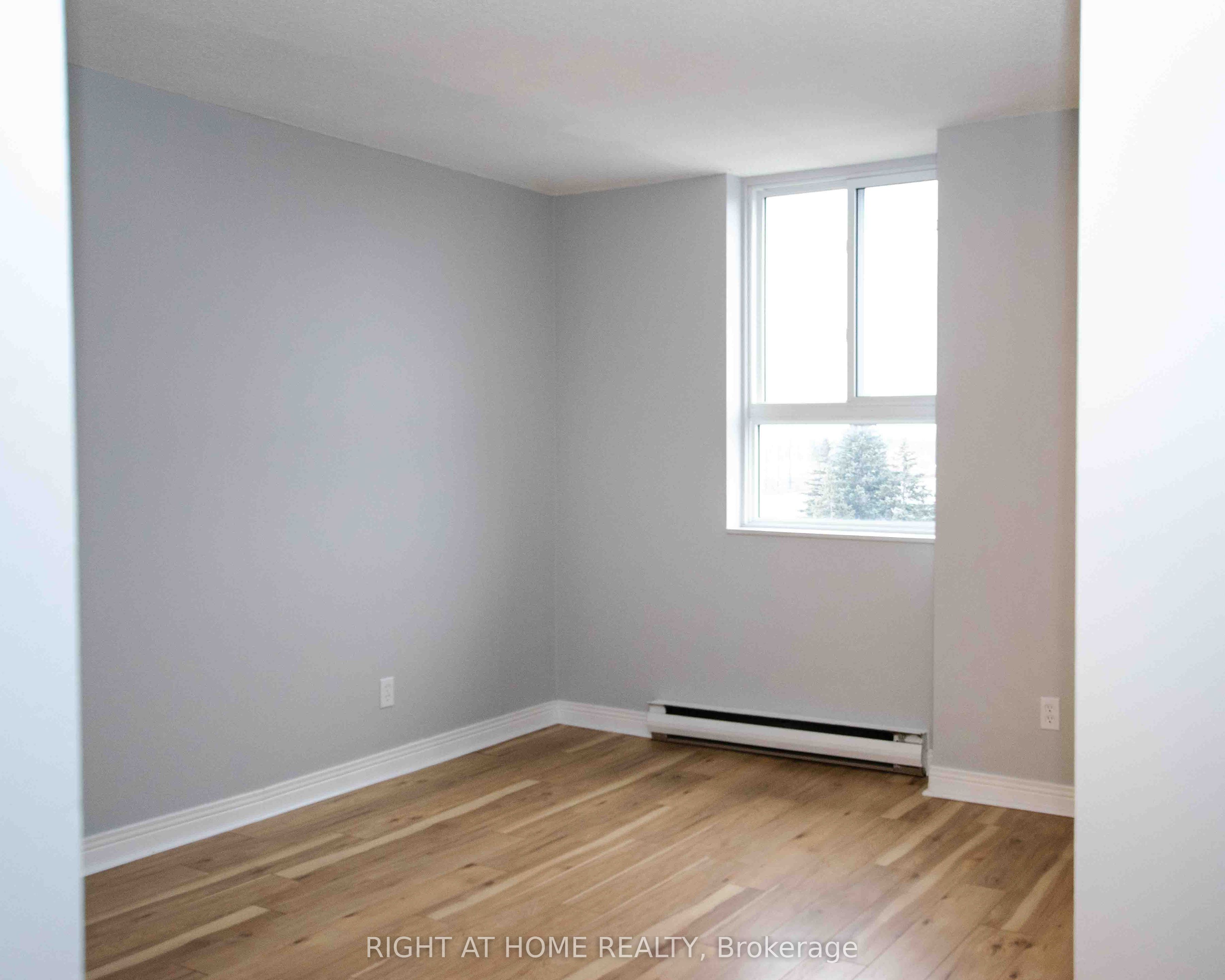 2020 JASMINE Crescent, #704