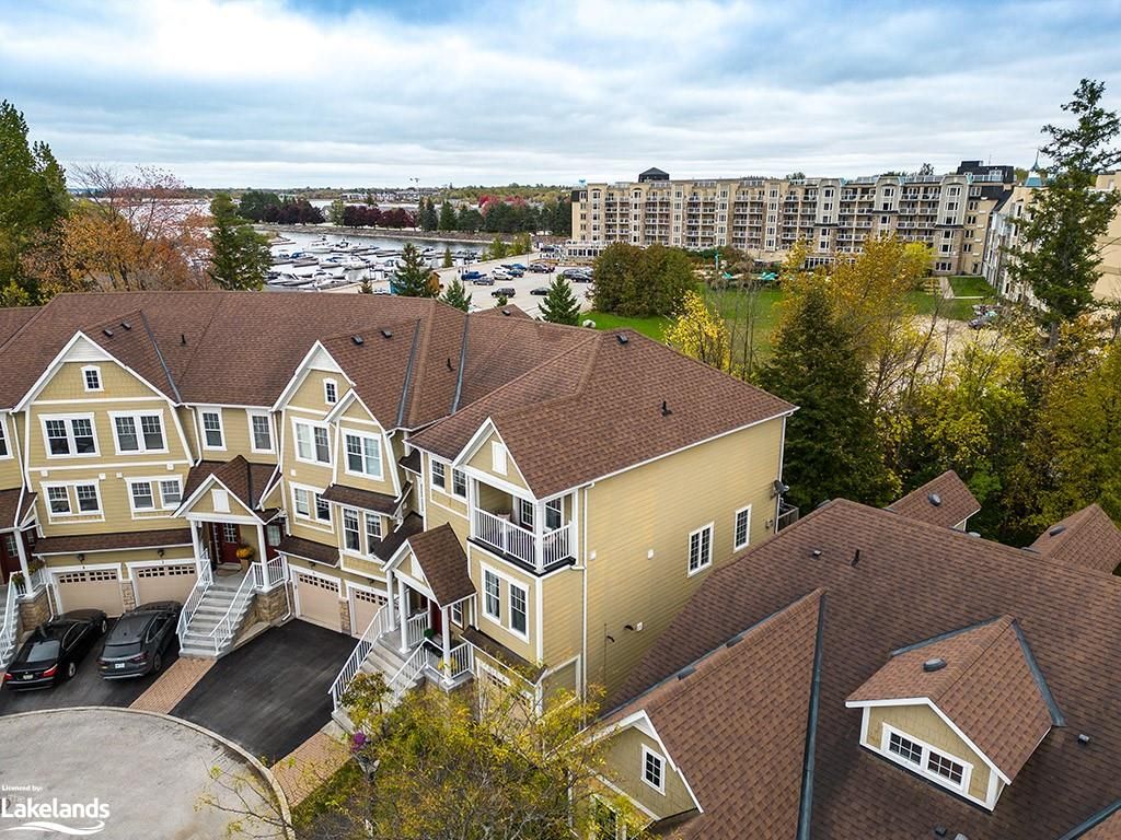 4 BOARDWALK Avenue Collingwood Ontario L9Y 0B3