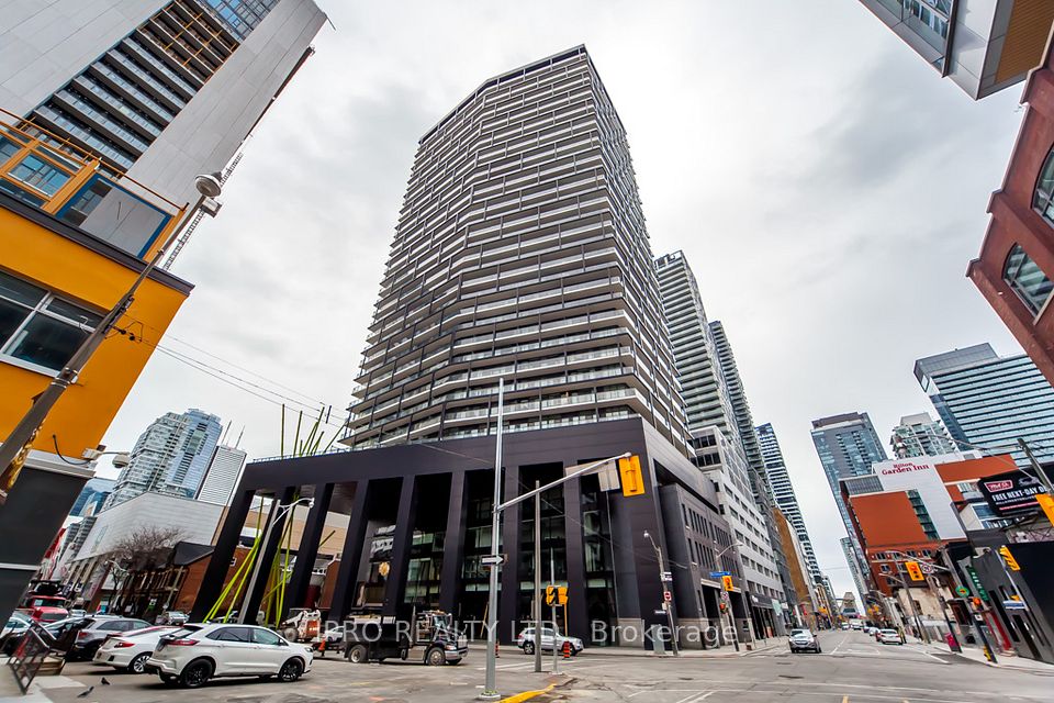 125 Peter Street