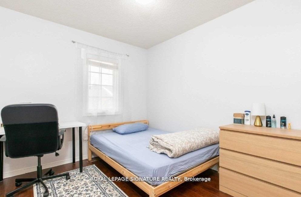 3 Bedrooms Condo at 6950 Tenth, Mississauga For sale