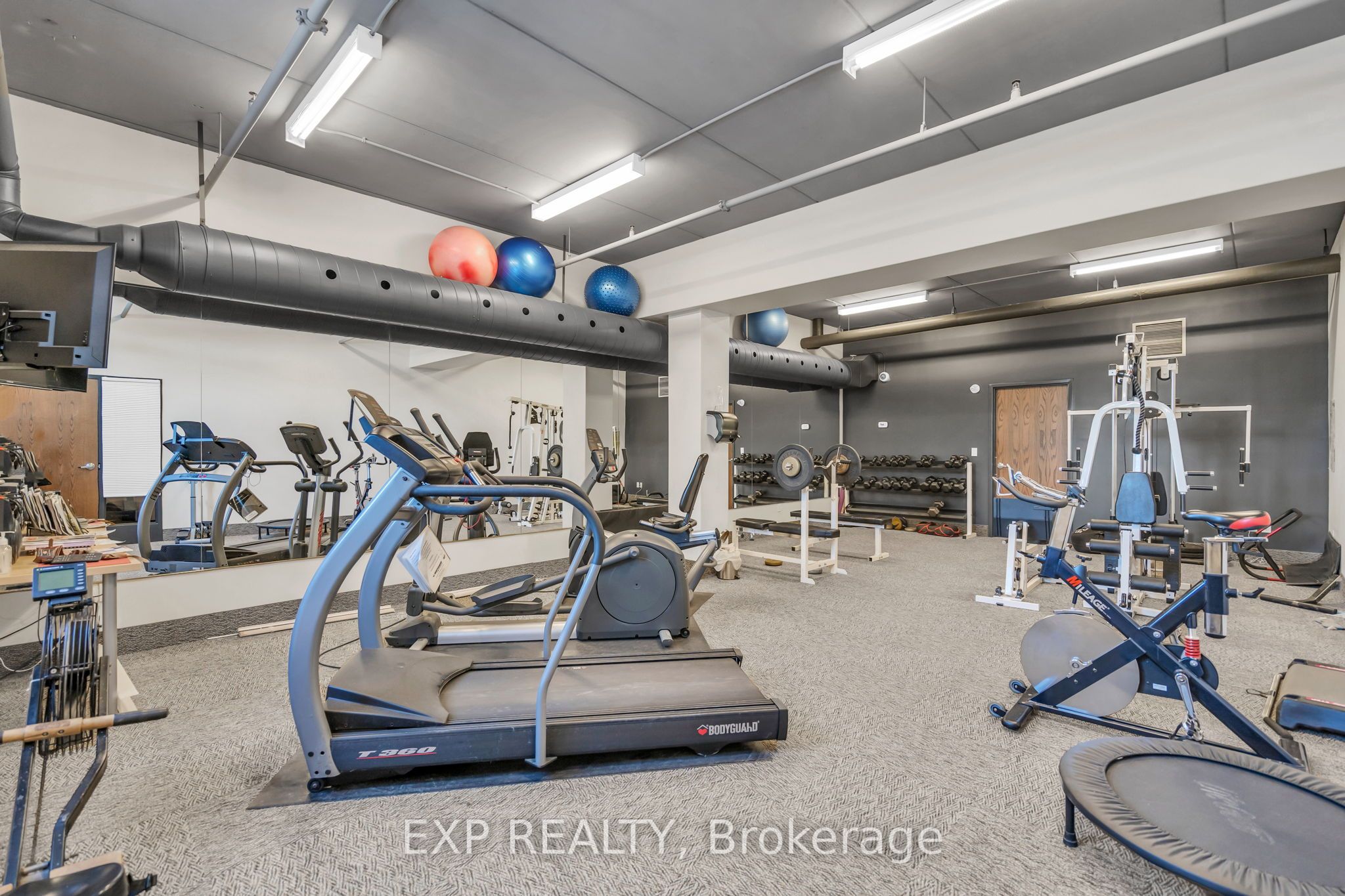 543 Timothy Street, #218
