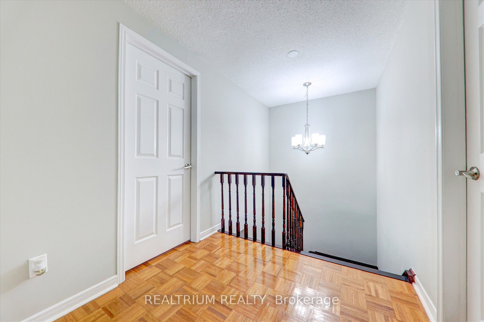 4 Radford Drive