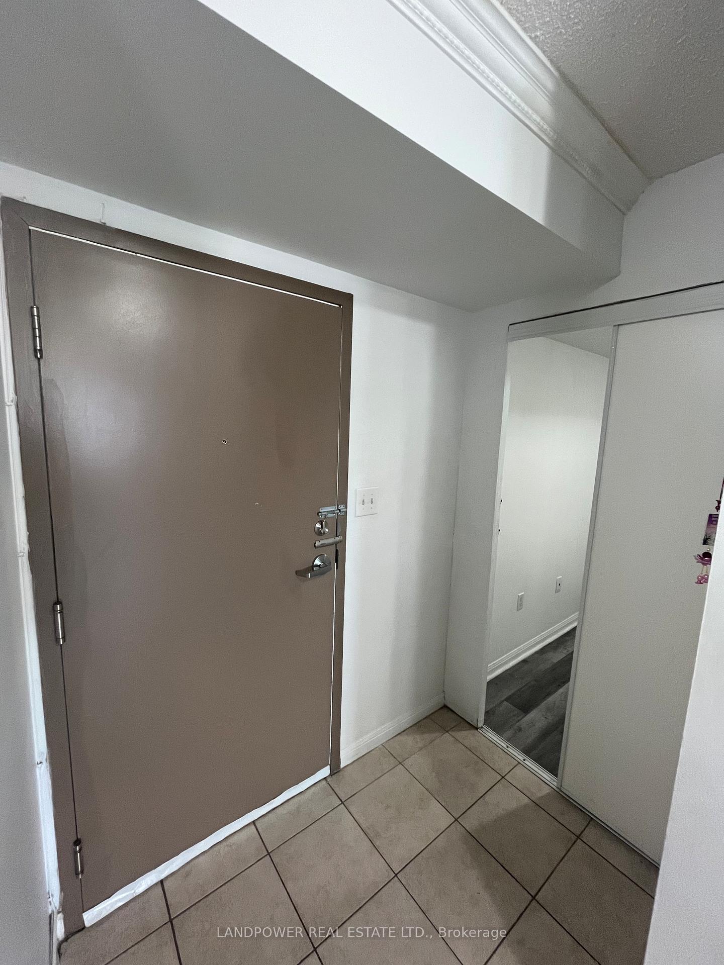 3 Bedrooms Condo at 5235 Finch, Toronto For sale