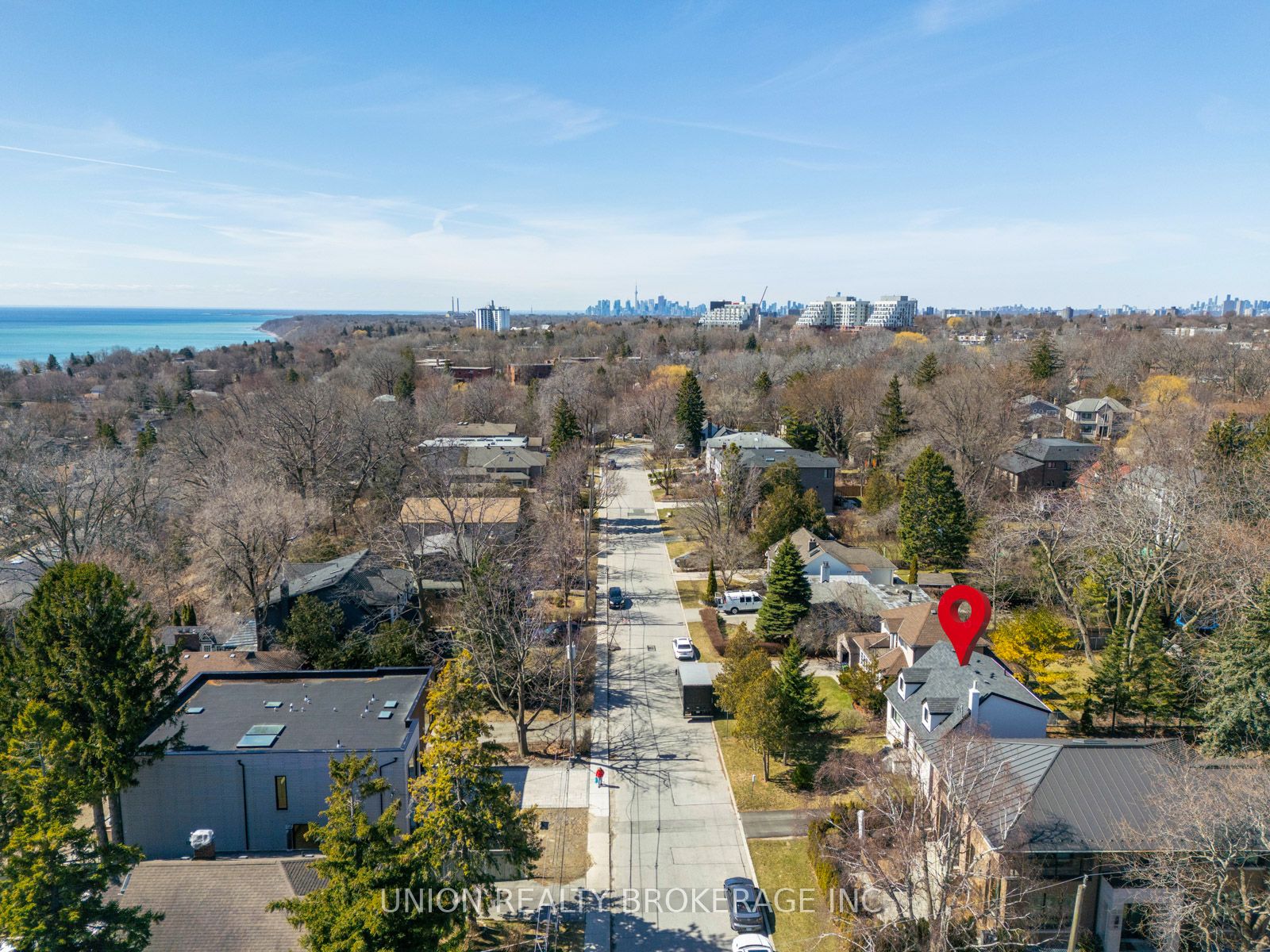 22 Cliffcrest Drive