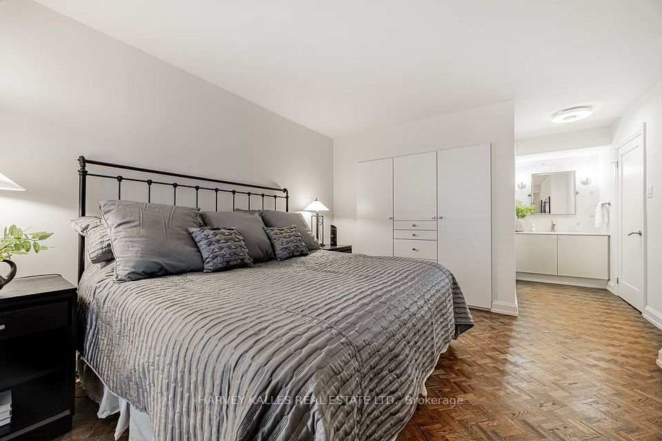 447 Walmer Road PH09