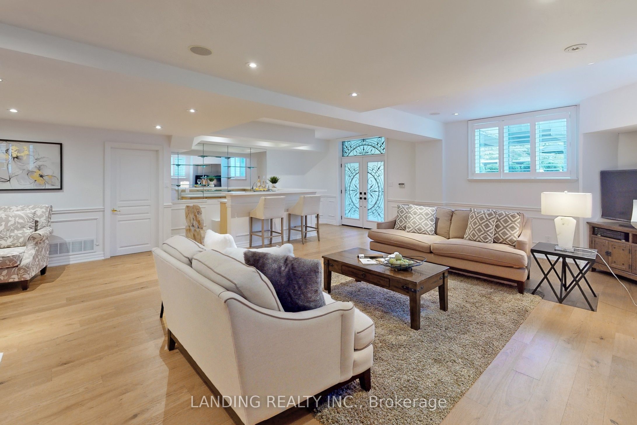 17 Claret Court