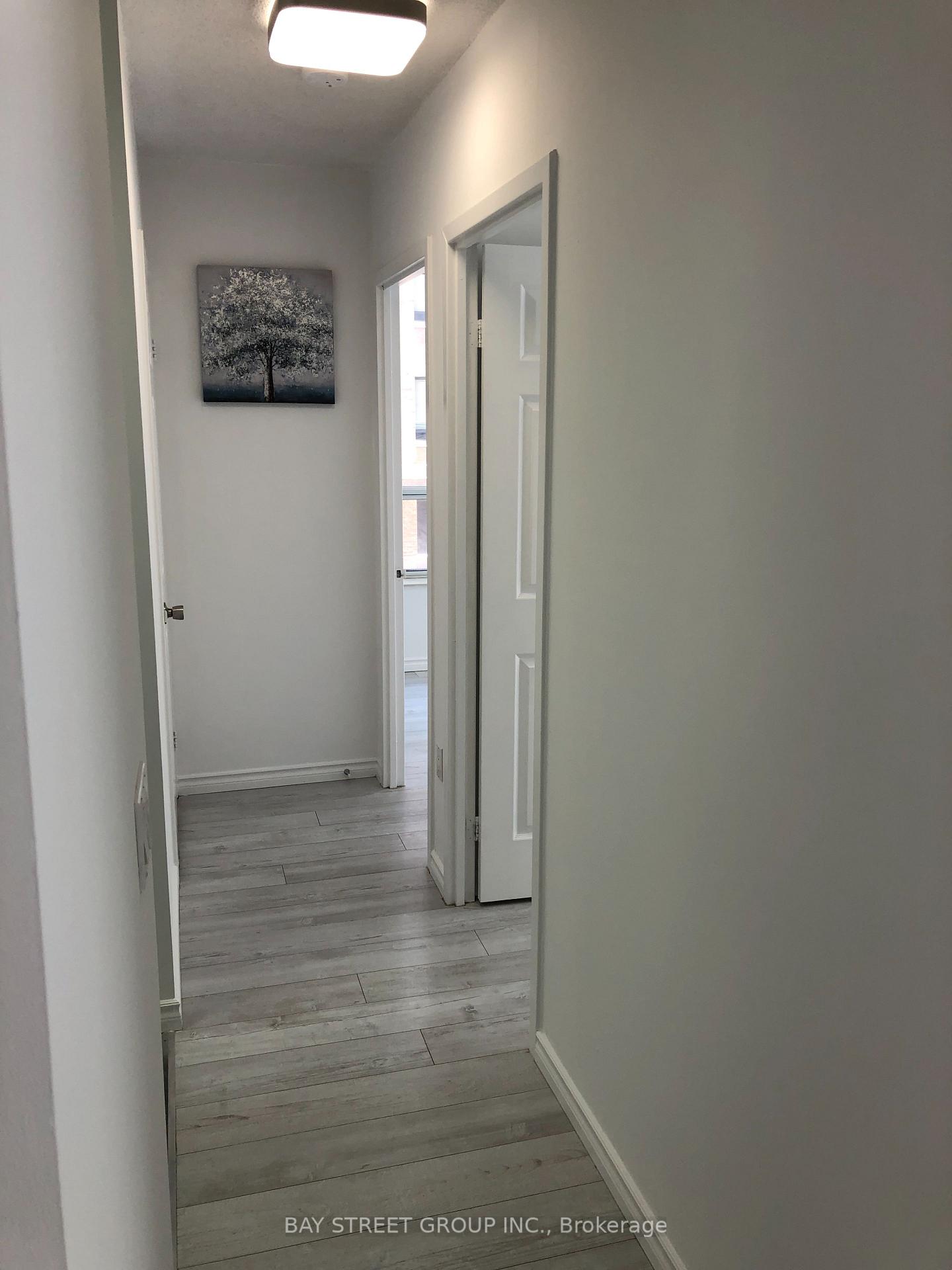 2 Bedrooms Condo at 284 Bloor, Toronto For sale