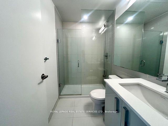 3 Bedrooms Condo at 10 Gibbs, Toronto For sale