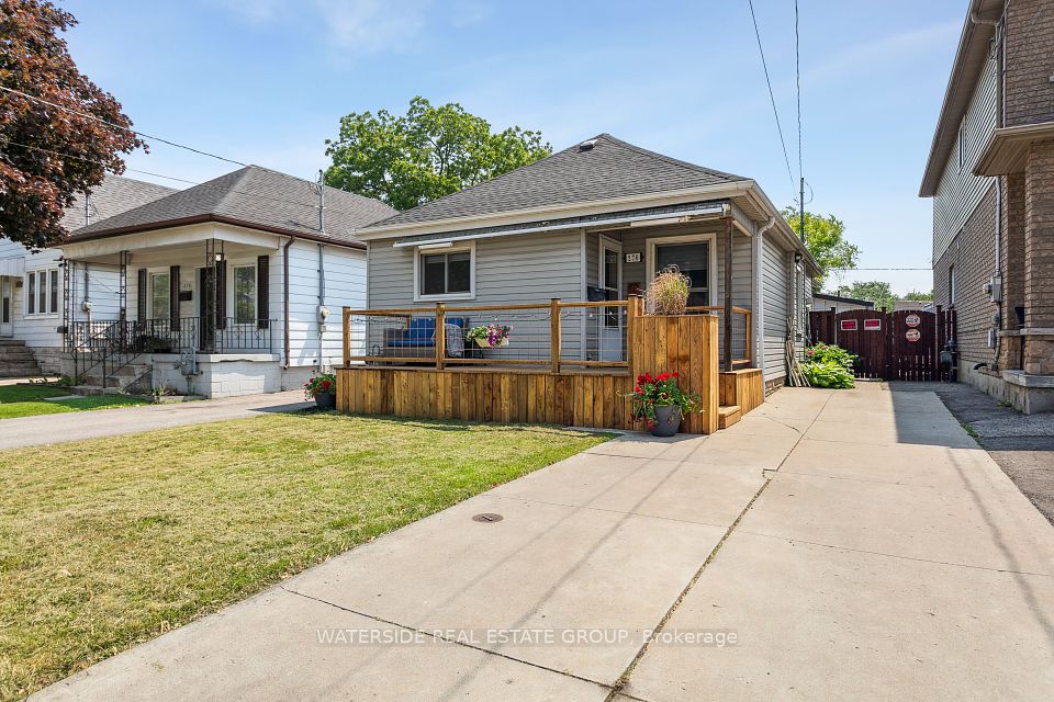 276 Normanhurst