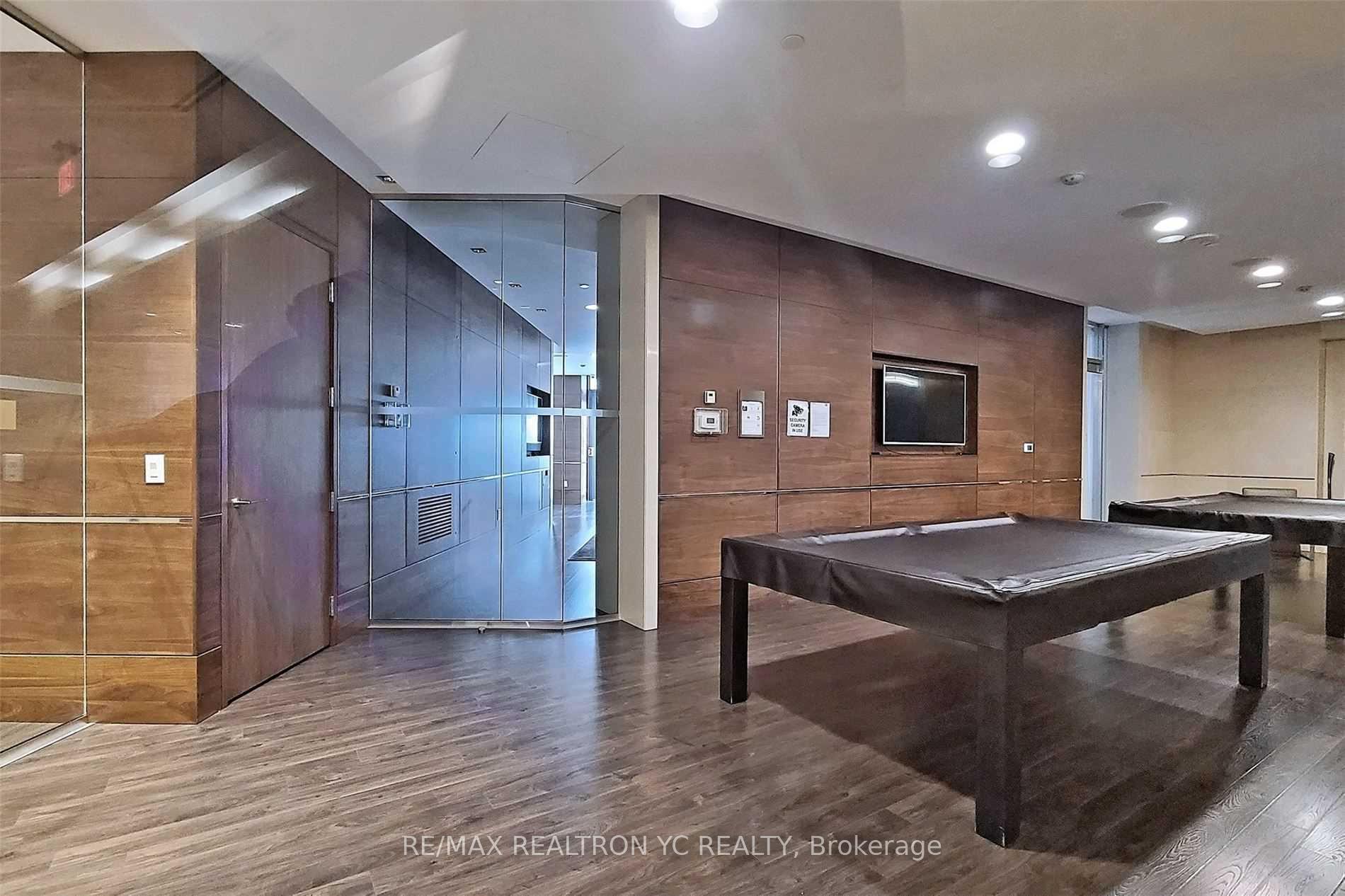 4 Bedrooms Condo at 2 Anndale, Toronto For sale