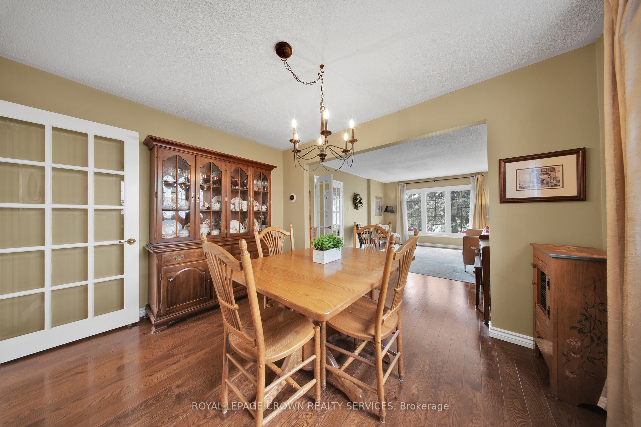 383 Ashworth Drive