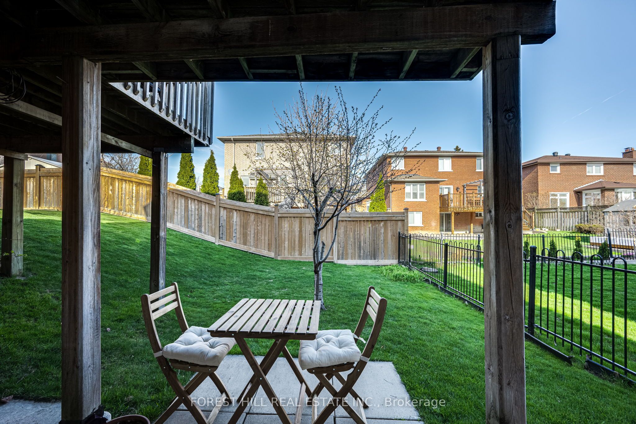 1 Karina Road