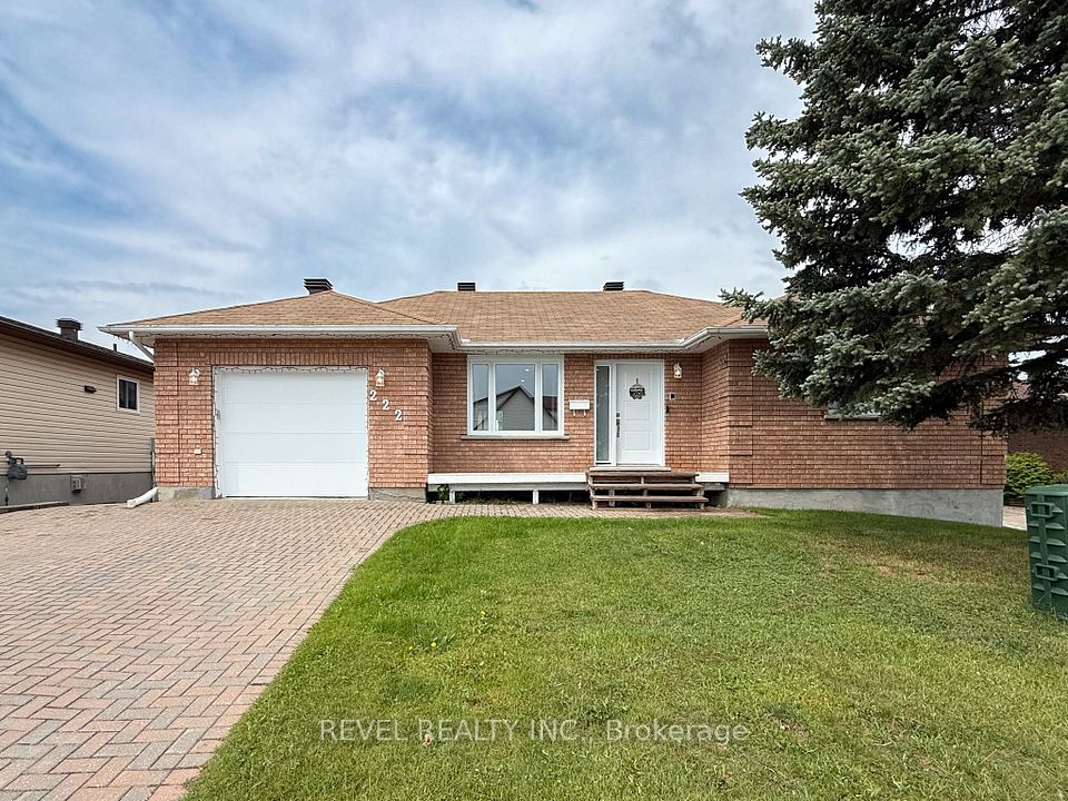 222 Laurentian