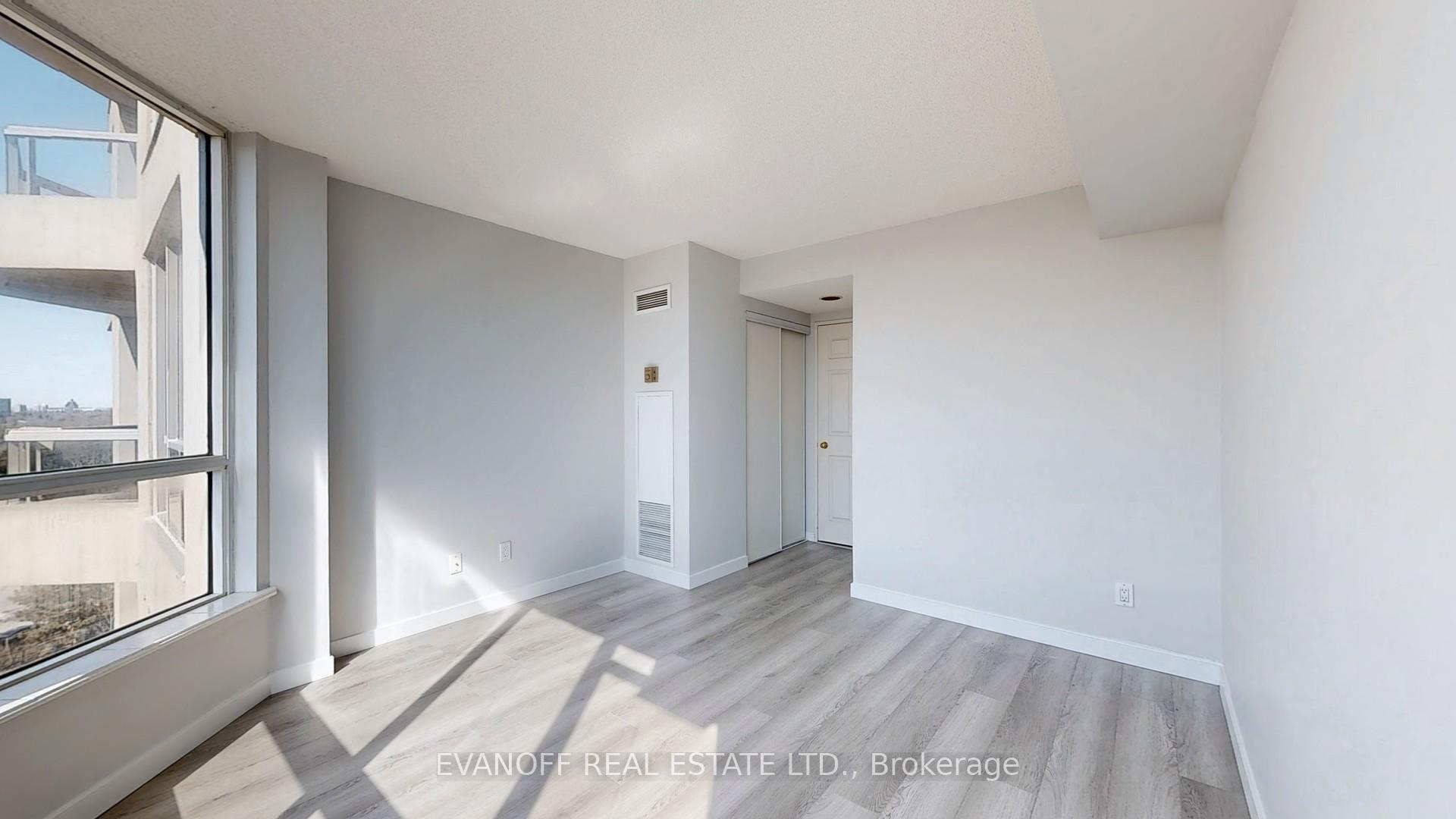 3 Bedrooms Condo at 10 Guildwood, Toronto For sale