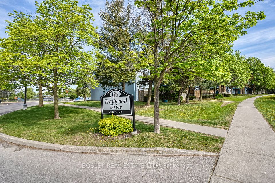 65 Trailwood
