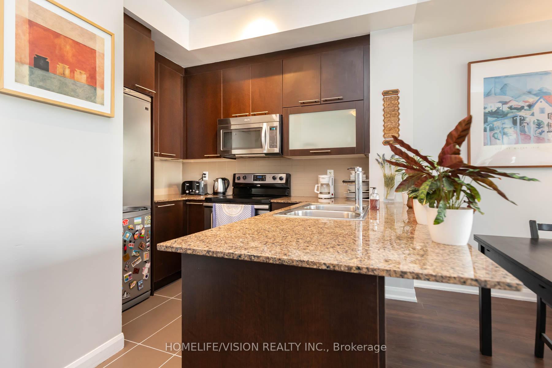 1 Bedroom Condo at 500 Sherbourne, Toronto For sale