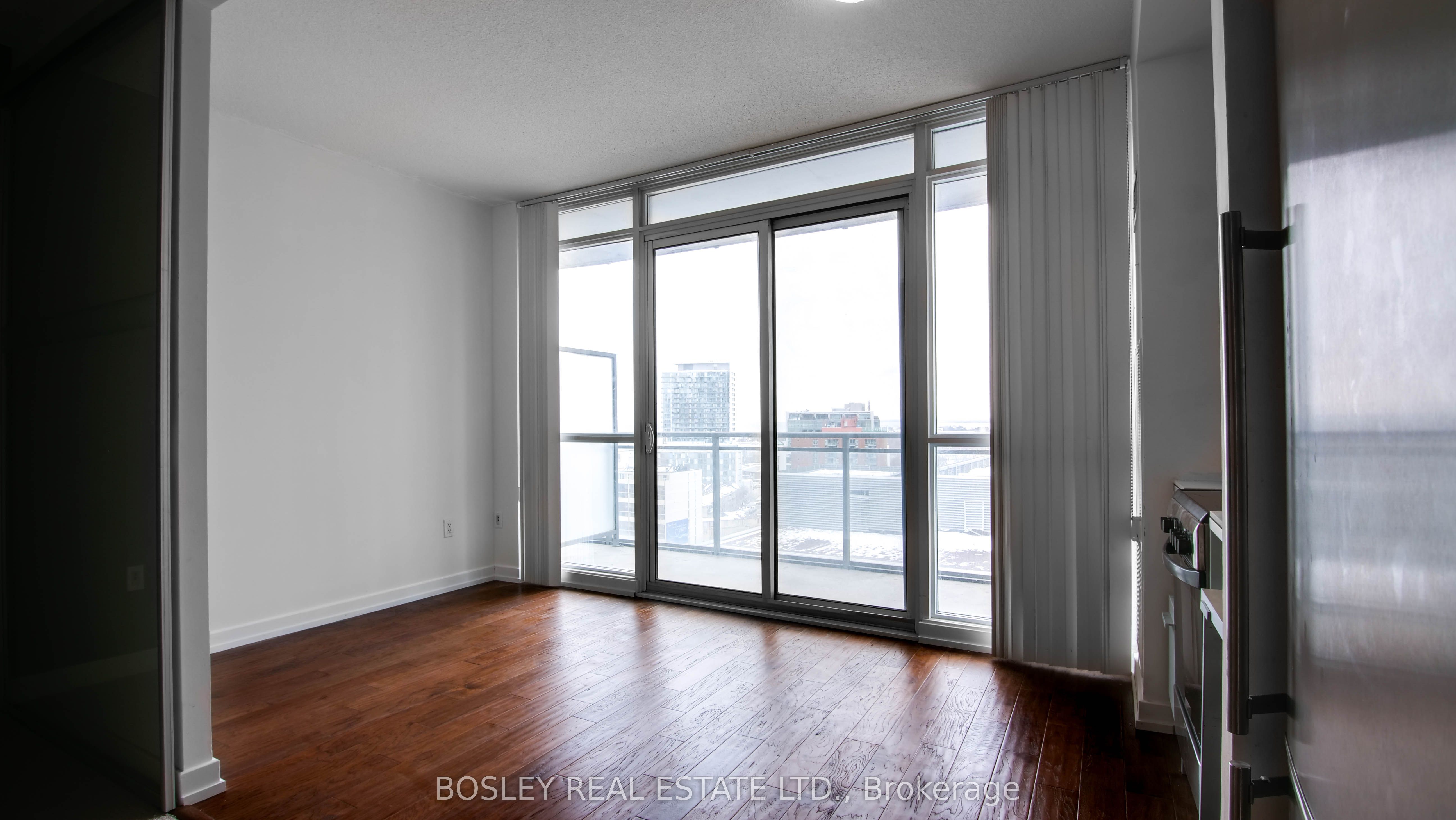 38 Dan Leckie Way, #1802