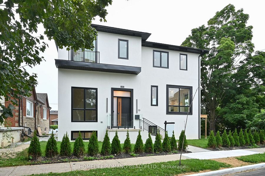 19 King High Avenue