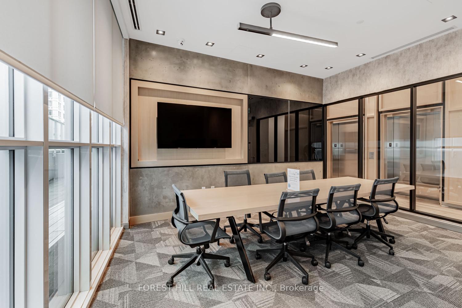 2 Bedrooms Condo at 77 Mutual, Toronto For sale