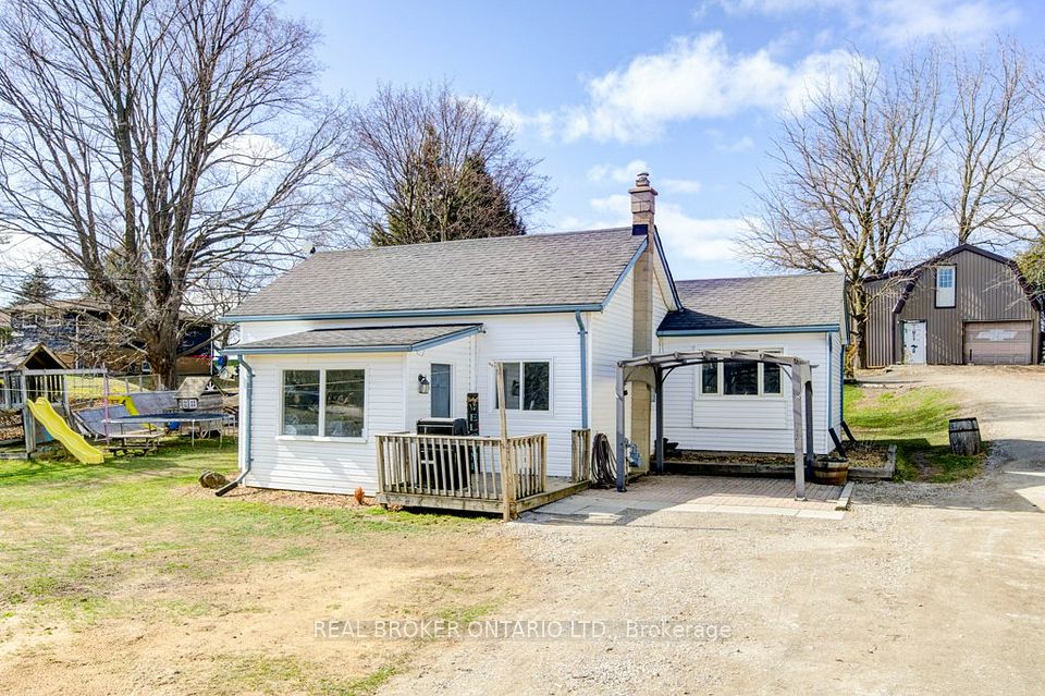 684743 Hwy 2