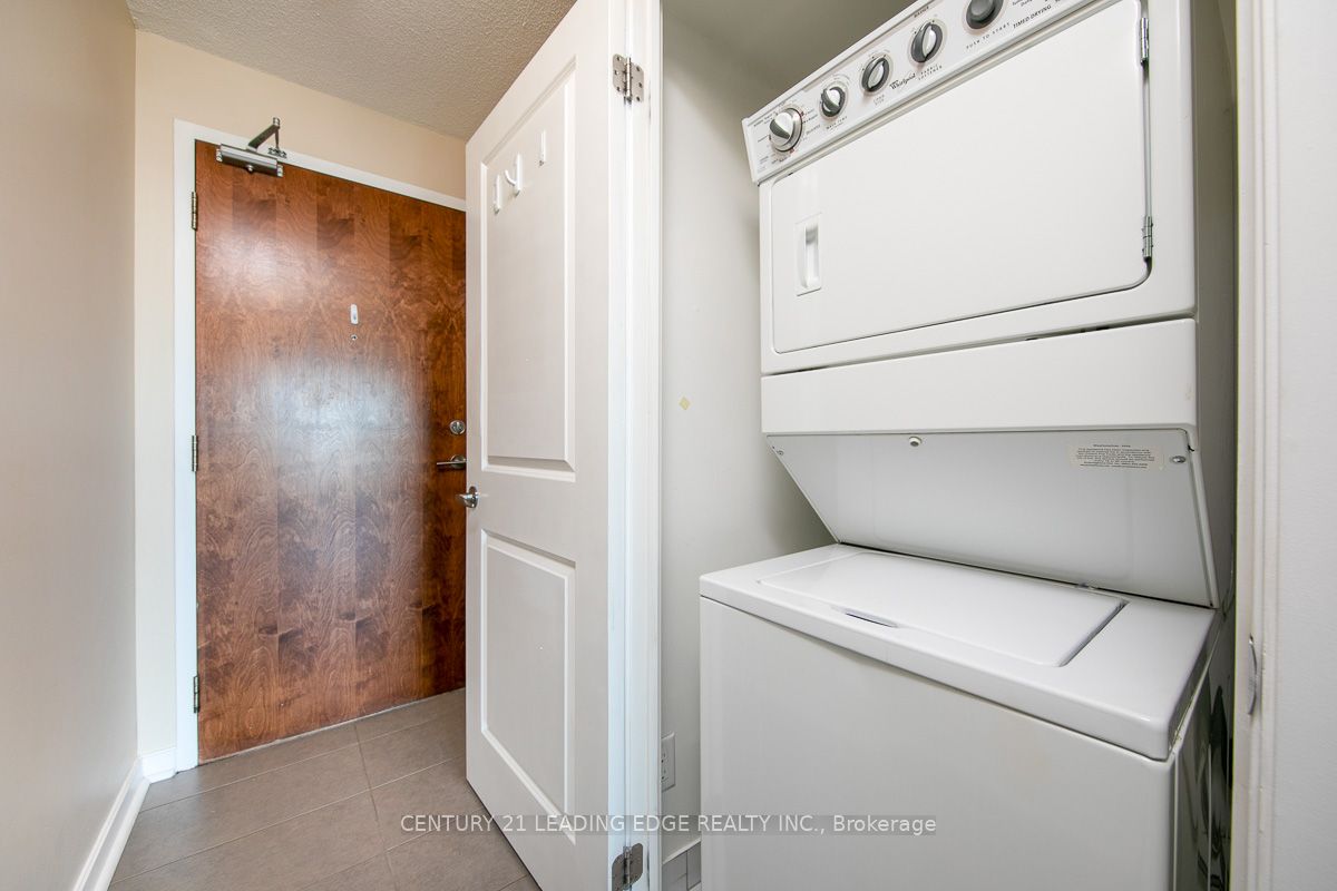 1235 Bayly Street, #901