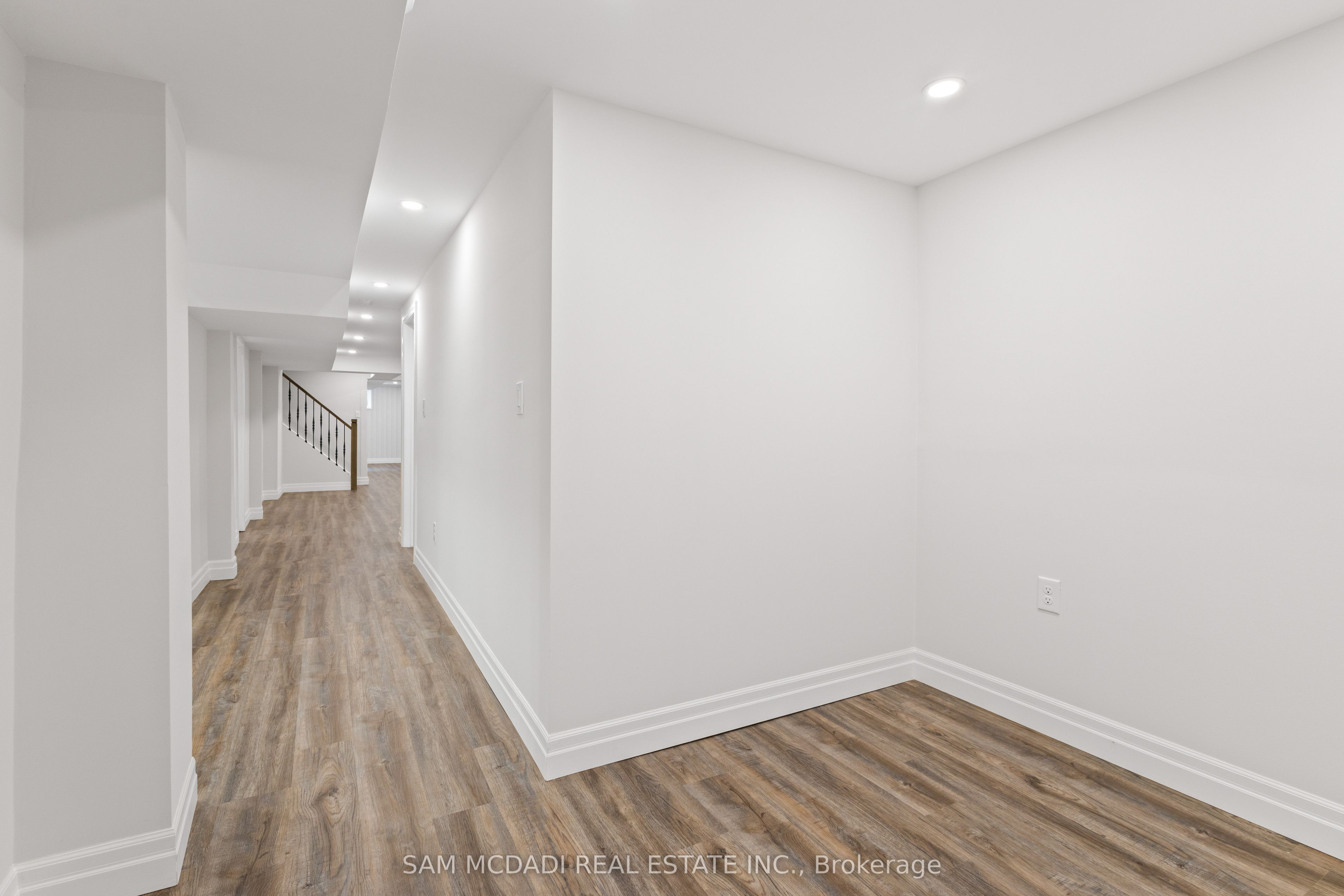 2535 Robin Drive