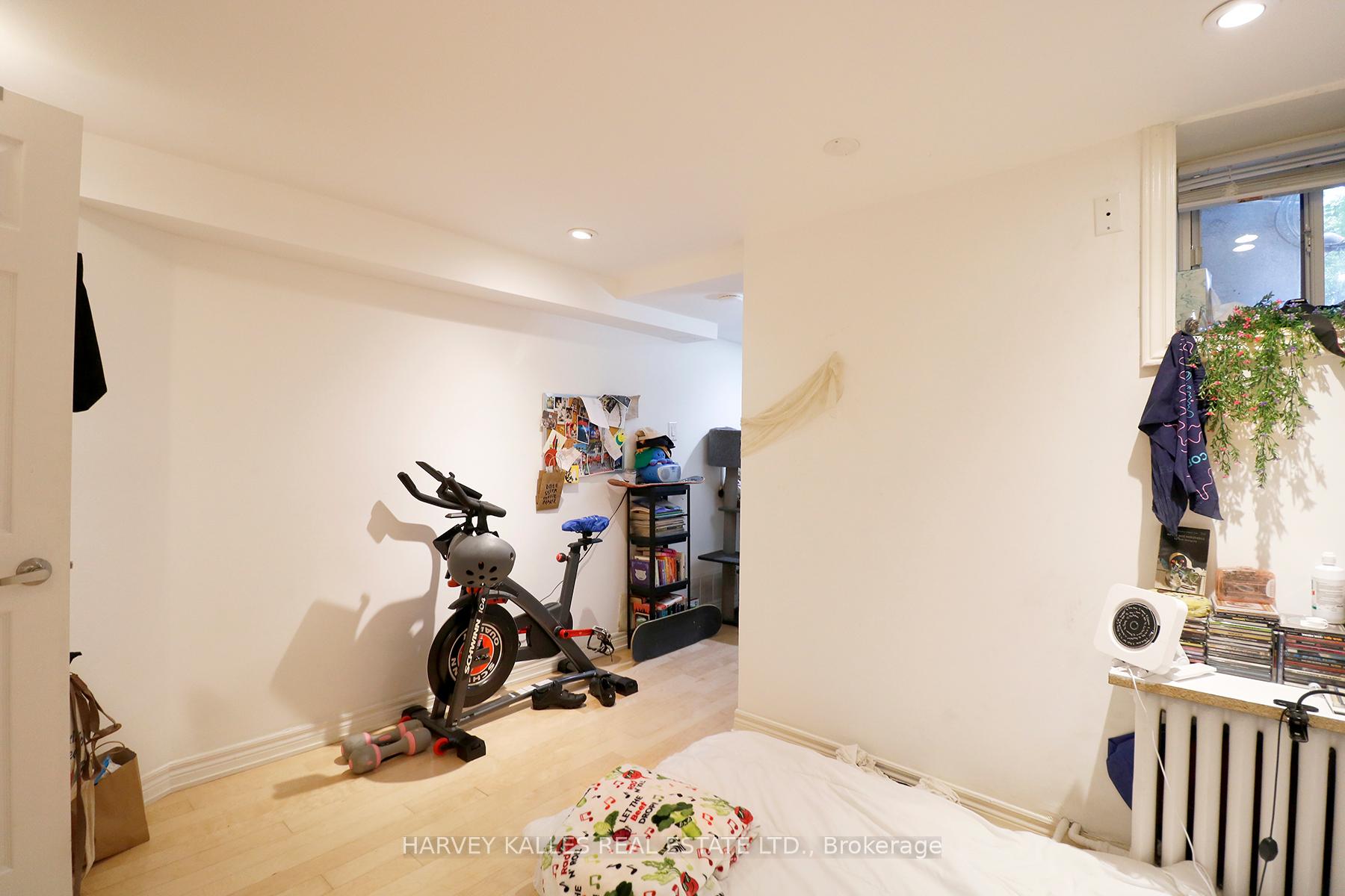 107 Concord Avenue B1