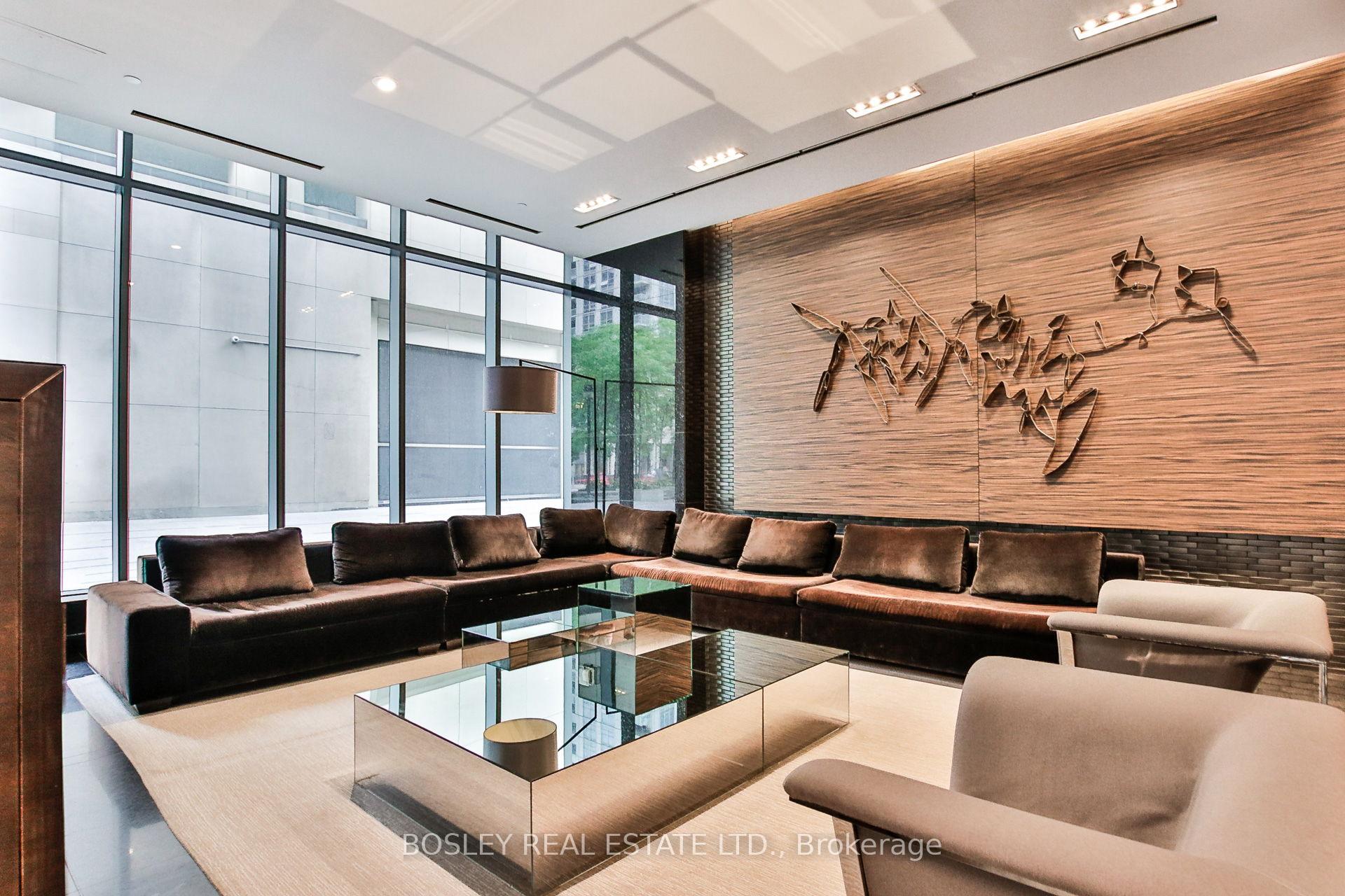 2 Bedrooms Condo at 770 Bay, Toronto For sale