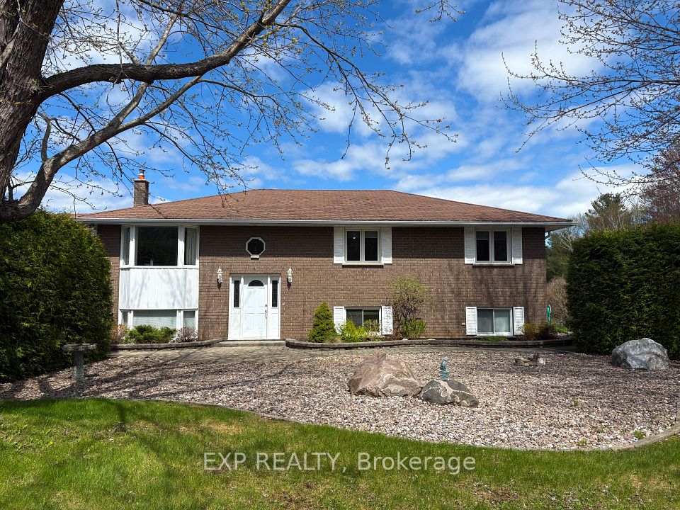 330 Goshen