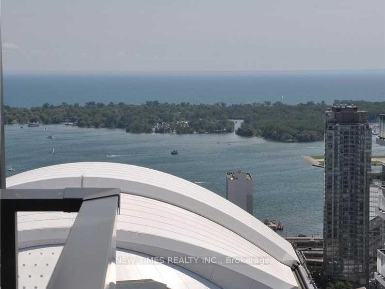 2 Bedrooms Condo at 125 Blue Jays, Toronto For sale