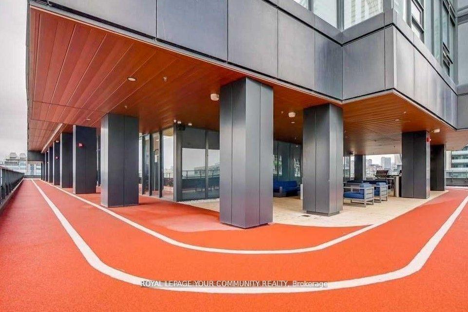 2 Bedrooms Condo at 19 Western Battery, Toronto For sale
